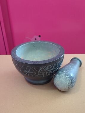 Decorative Carved Stone Mortar & Pestle - Dark Gray